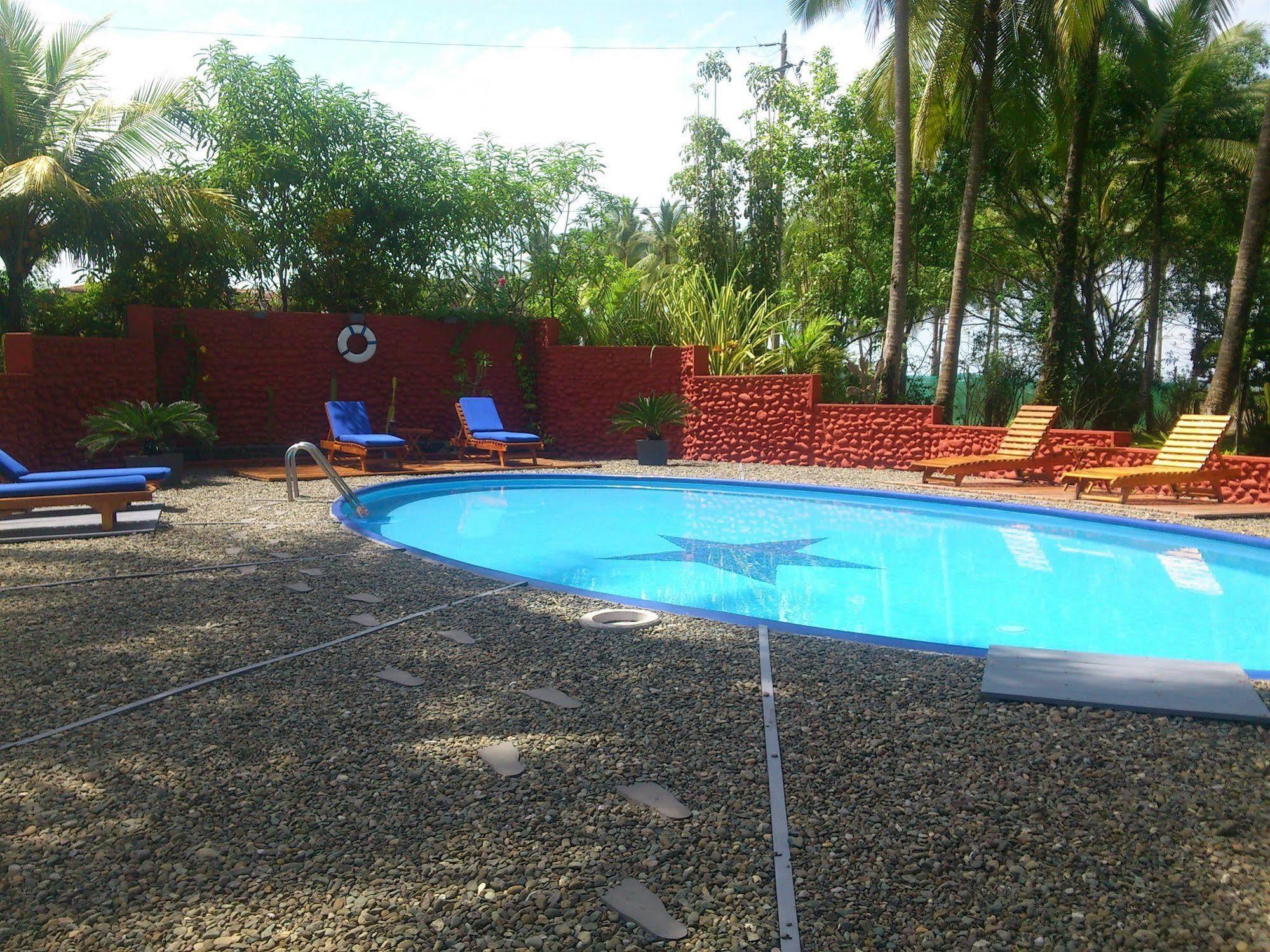 Beso Del Viento (Adults Only) Hotel Парита Екстериор снимка